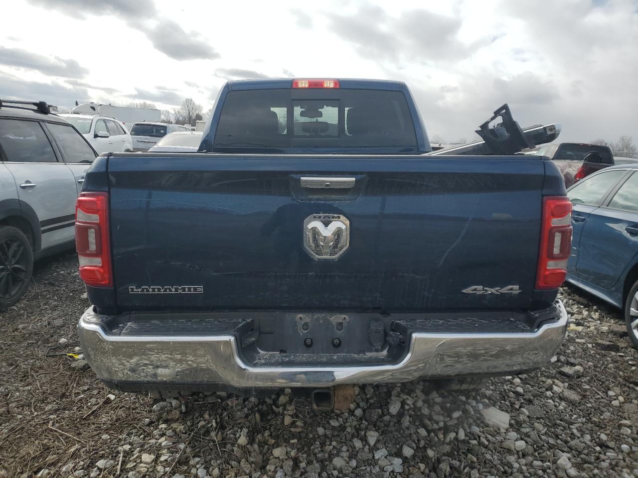 2022 RAM 2500 VIN 3C6UR5FJ4NG318444 Copart auction photo, rear end / minor dent/scratches damage thumbnail 6