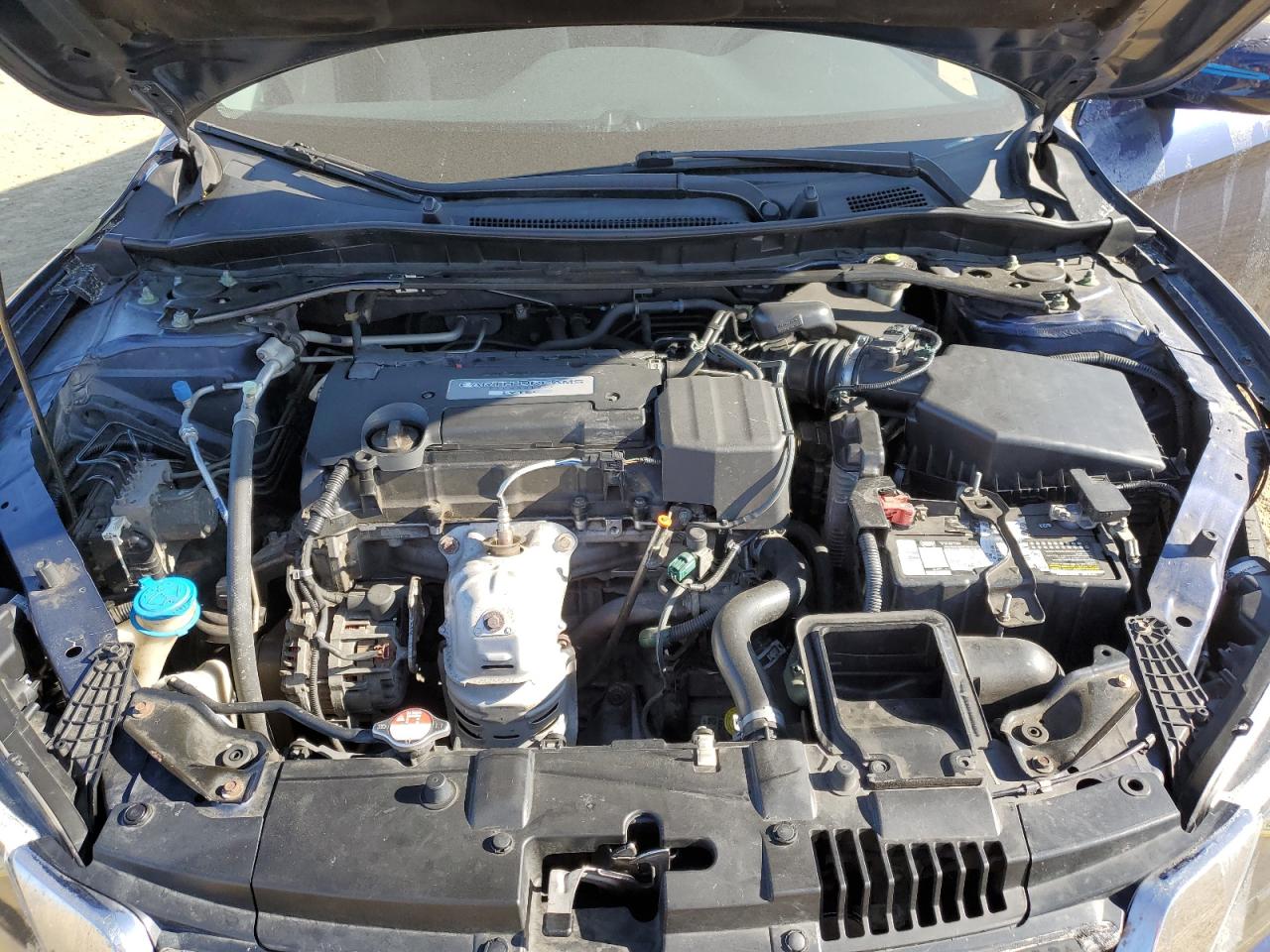2015 Honda Accord VIN 1HGCR2F72FA232915 Copart auction photo, vandalism / rear end damage thumbnail 12