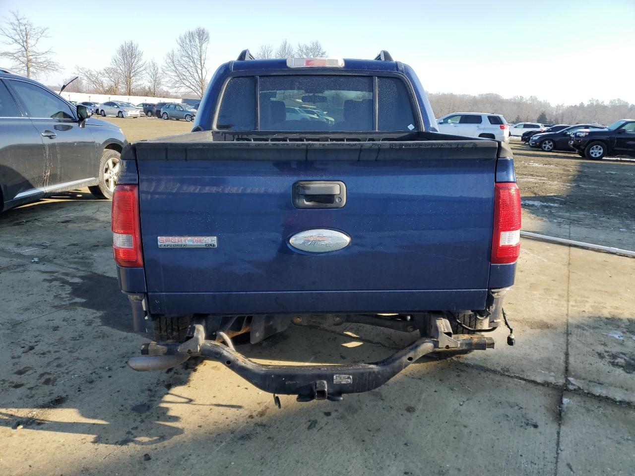 2008 Ford Explorer VIN 1FMEU31E18UA05522 Copart auction photo, rear end damage thumbnail 6