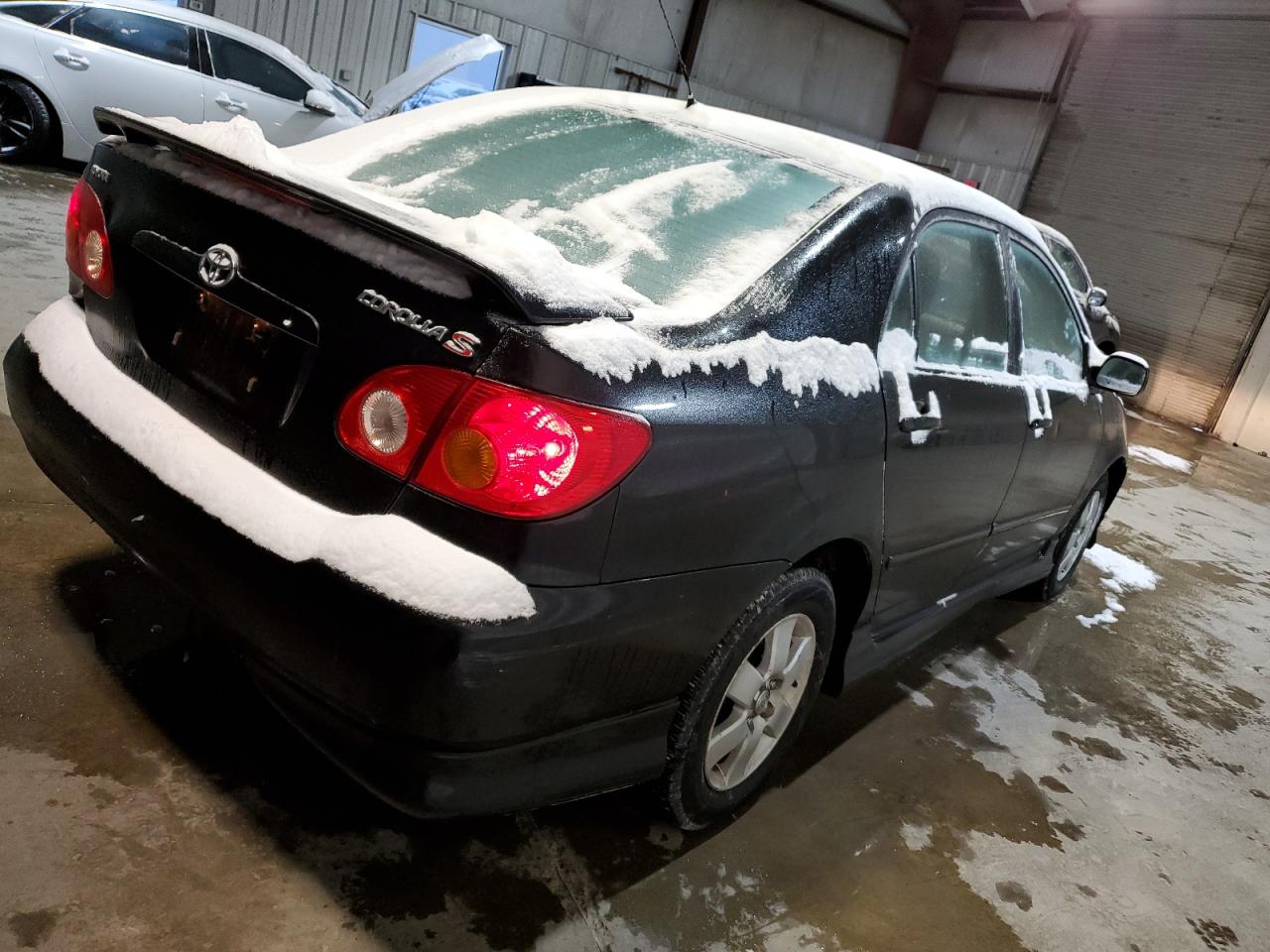 2004 Toyota Corolla VIN 2T1BR32E74C168903 Copart auction photo, minor dent/scratches damage thumbnail 3