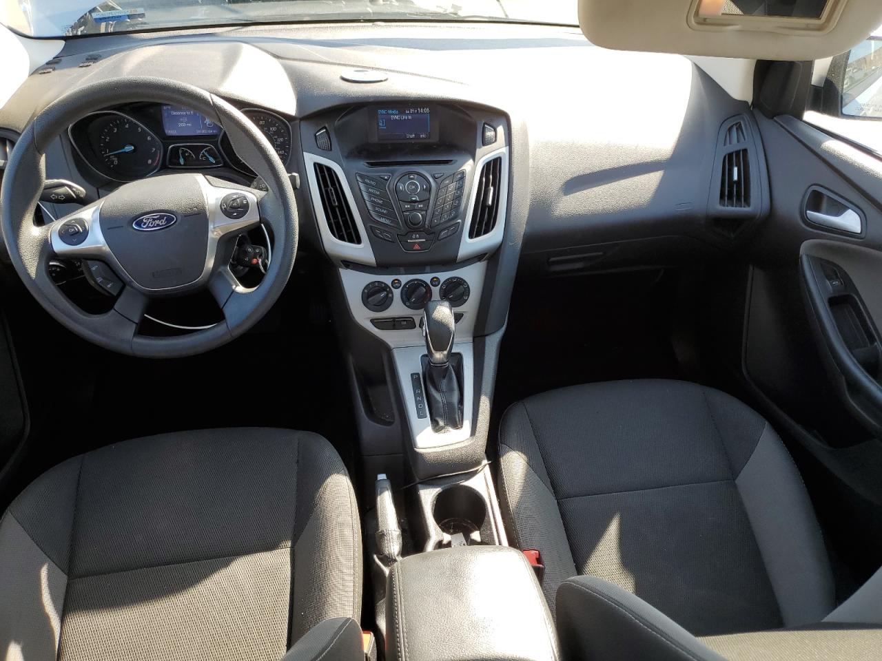 2014 Ford Focus VIN 1FADP3F2XEL164245 Copart auction photo, front end damage thumbnail 8