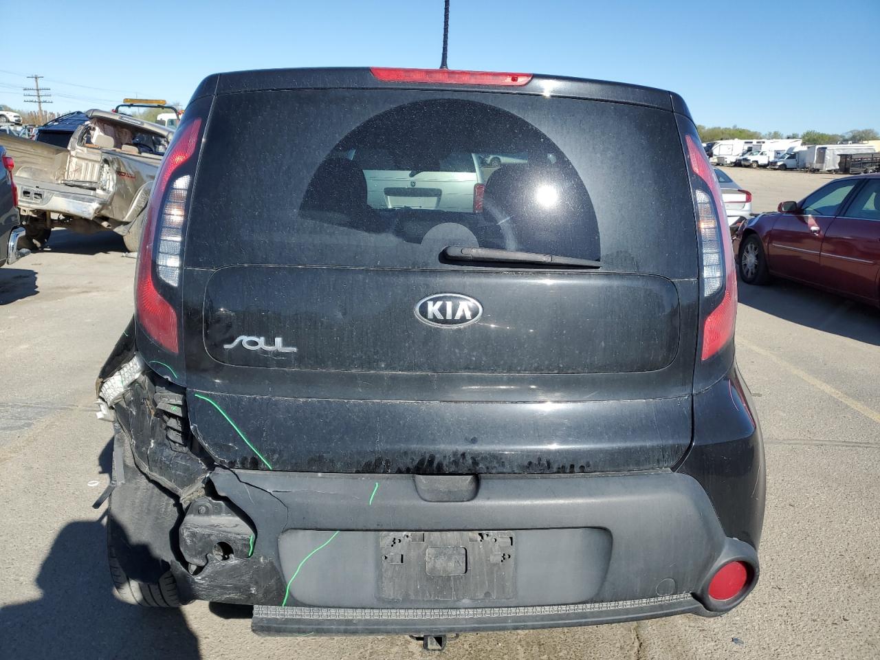2015 KIA Soul VIN KNDJN2A27F7217918 Copart auction photo, rear end / minor dent/scratches damage thumbnail 6