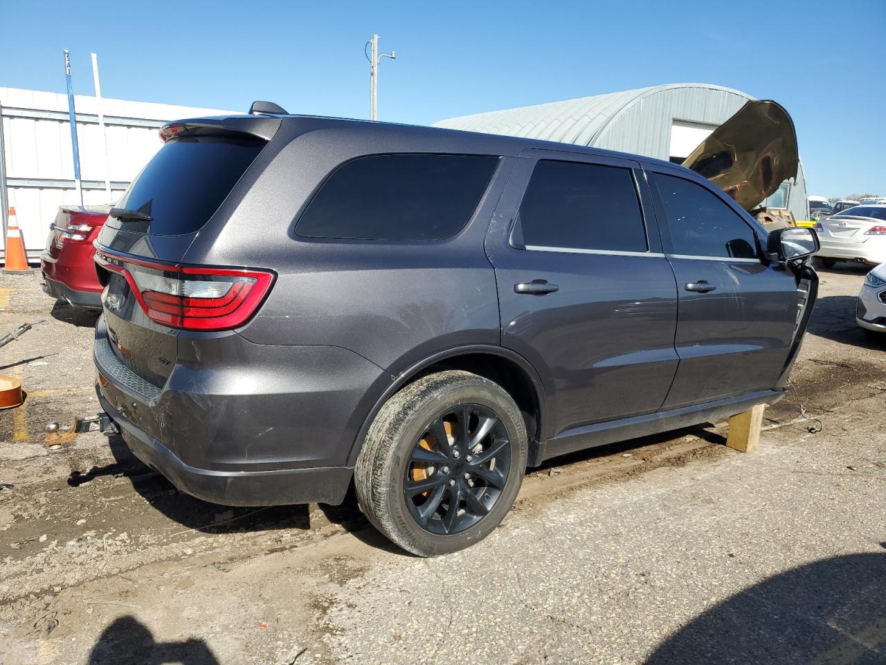 2017 Dodge Durango VIN 1C4RDHDG3HC890683 Copart auction photo, front end / side damage thumbnail 3