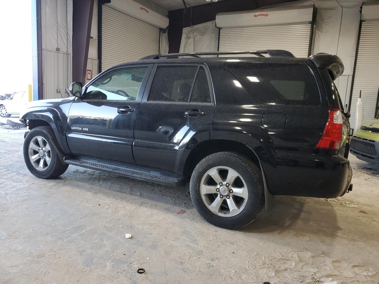 2007 Toyota 4Runner VIN JTEBU17R078106530 Copart auction photo, front end / minor dent/scratches damage thumbnail 2