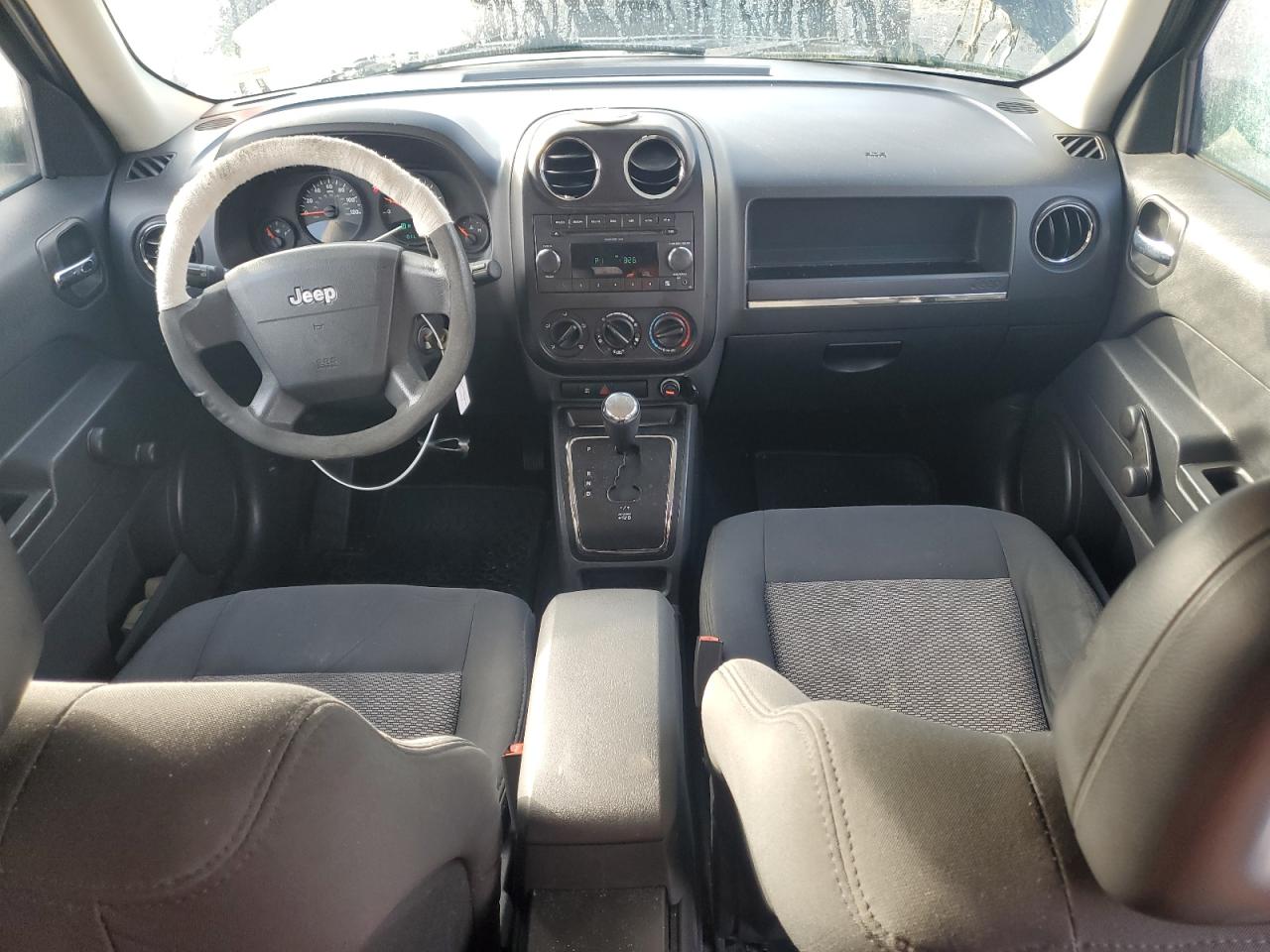 2009 Jeep Liberty (Patriot) VIN 1J4FT28A39D123771 Copart auction photo, all over damage thumbnail 8