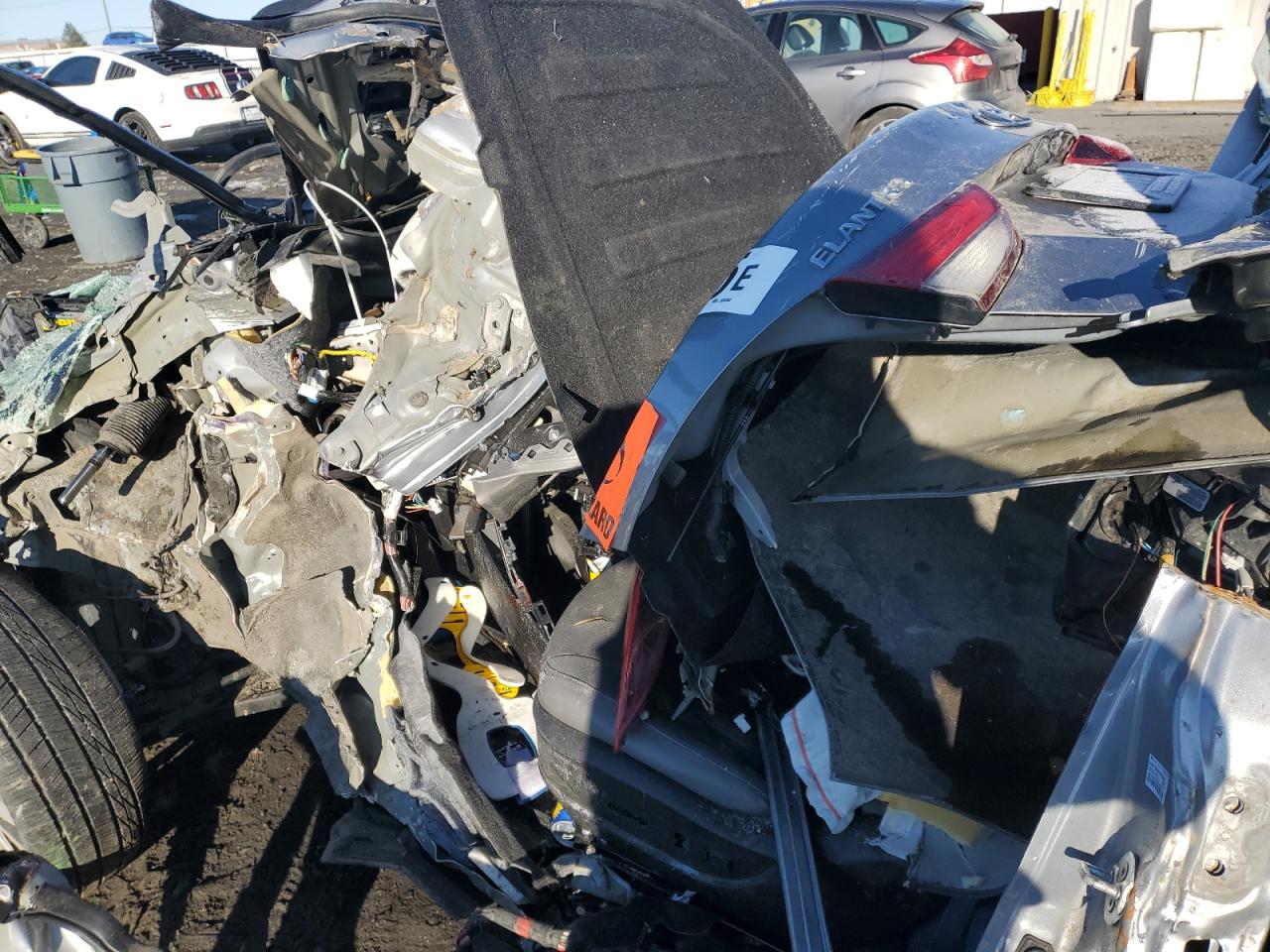 2015 Hyundai Elantra VIN 5NPDH4AE5FH558952 Copart auction photo, all over damage thumbnail 8