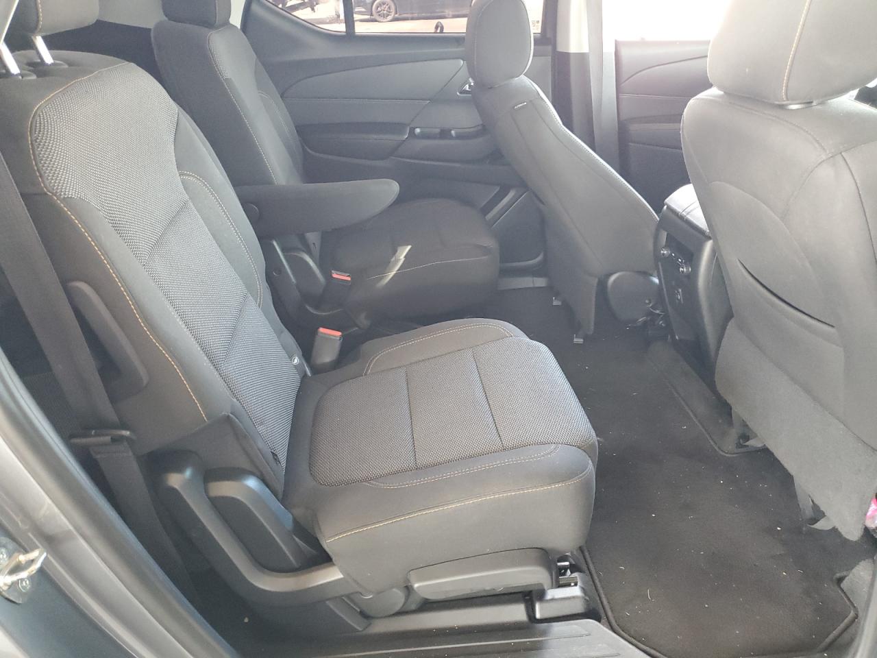 2019 Chevrolet Traverse VIN 1GNEVGKW4KJ217749 Copart auction photo, front end damage thumbnail 11