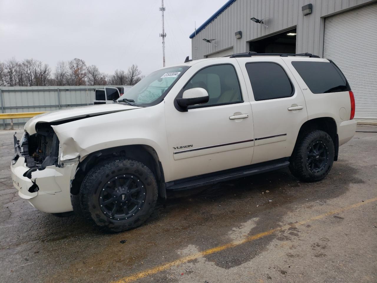 2011 GMC Yukon VIN 1GKS2CE06BR302814