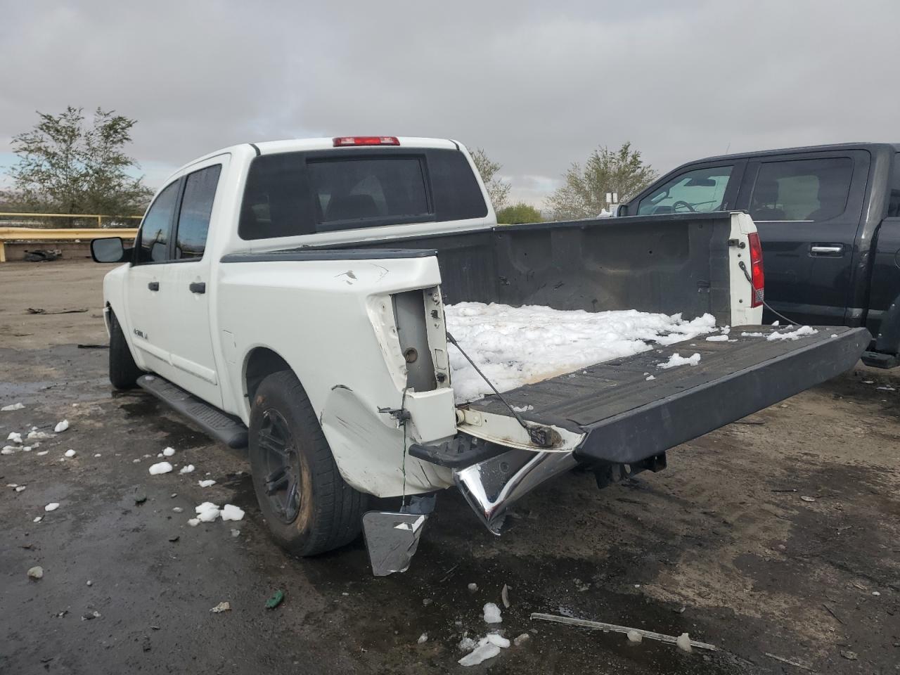 2013 Nissan Titan VIN 1N6BA0EC7DN305798 Copart auction photo, rear end damage thumbnail 2