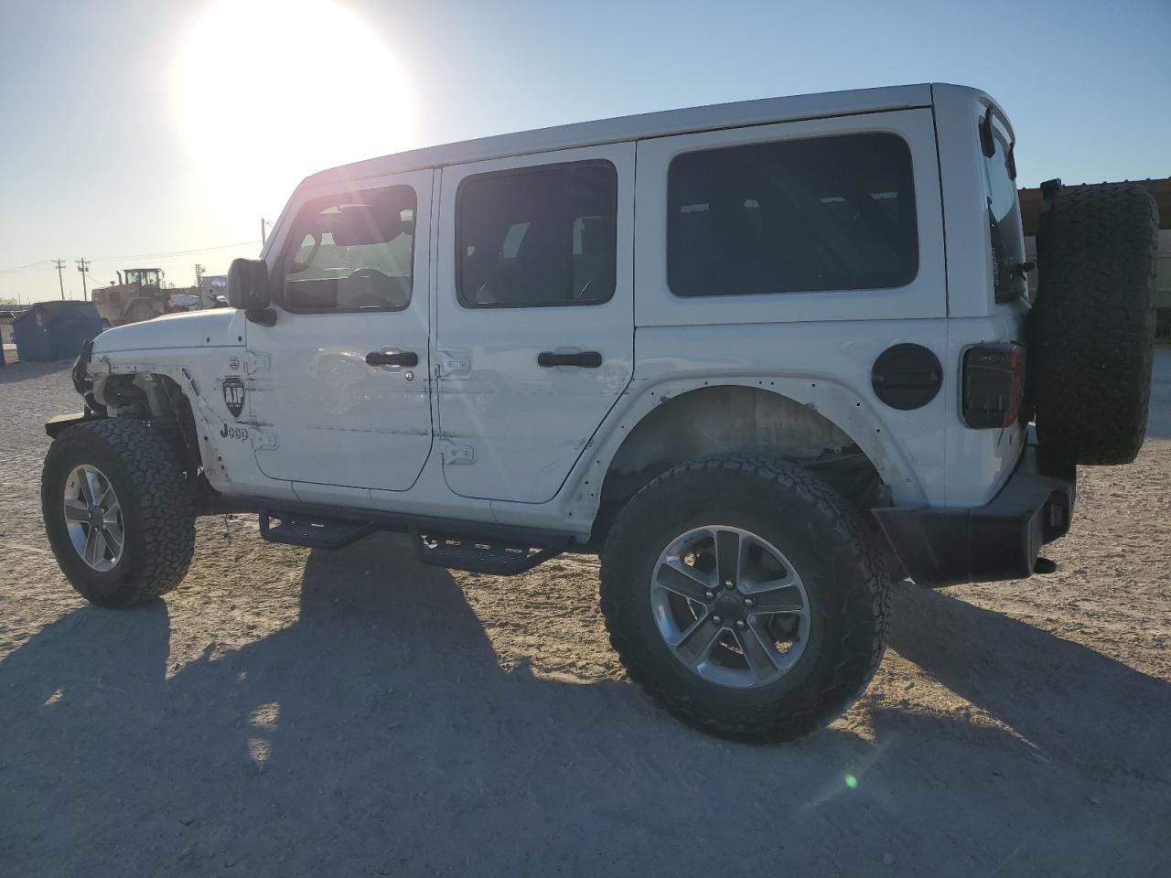 2020 Jeep Wrangler VIN 1C4HJXEN0LW149037 Copart auction photo, side damage thumbnail 2