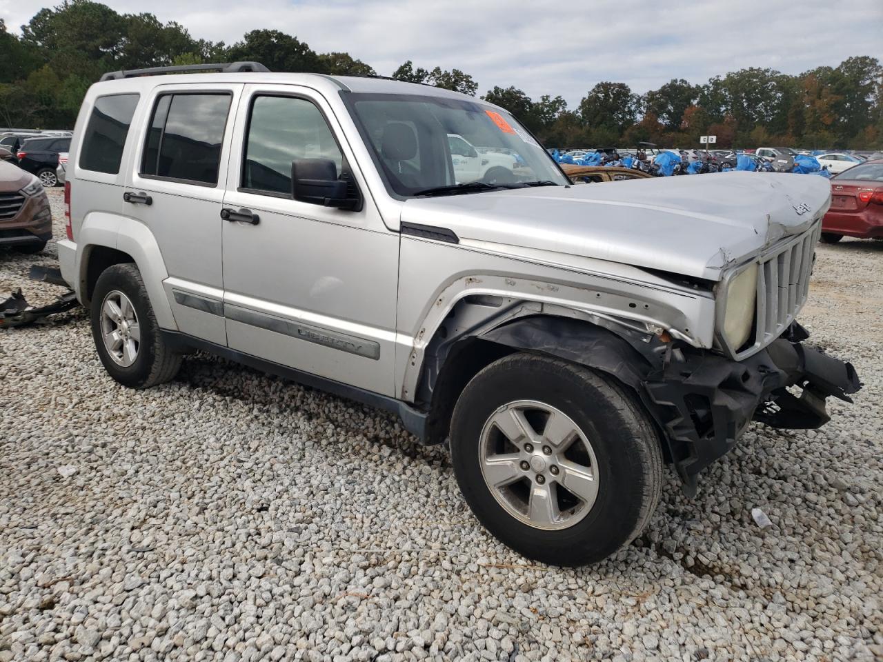 2010 Jeep Liberty (North America) VIN 1J4PP2GK9AW164644 Copart auction photo, front end damage thumbnail 4