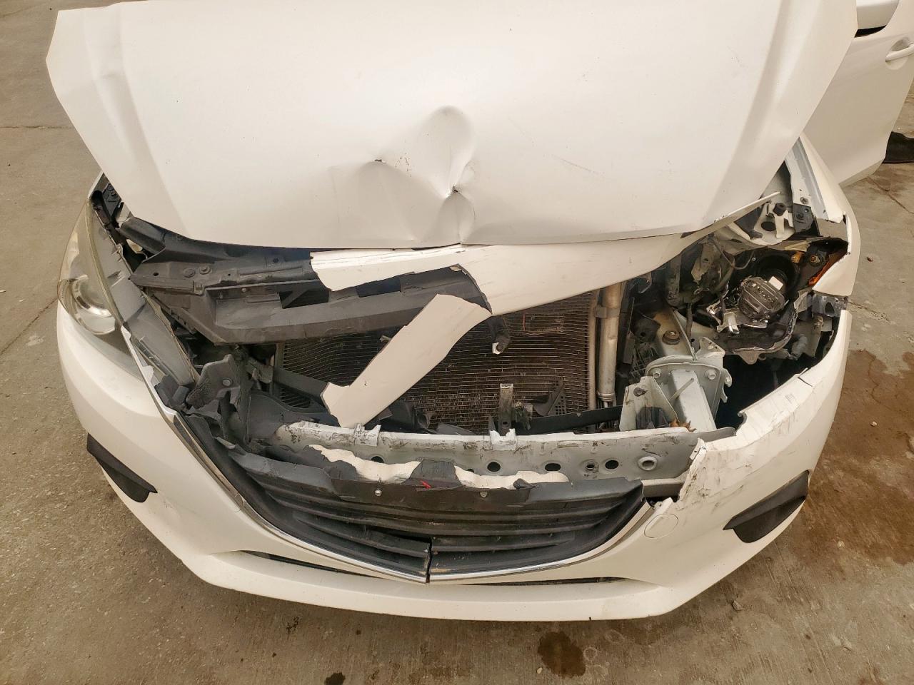 2016 Mazda 3 VIN JM1BM1U78G1304787 Copart auction photo, front end damage thumbnail 11