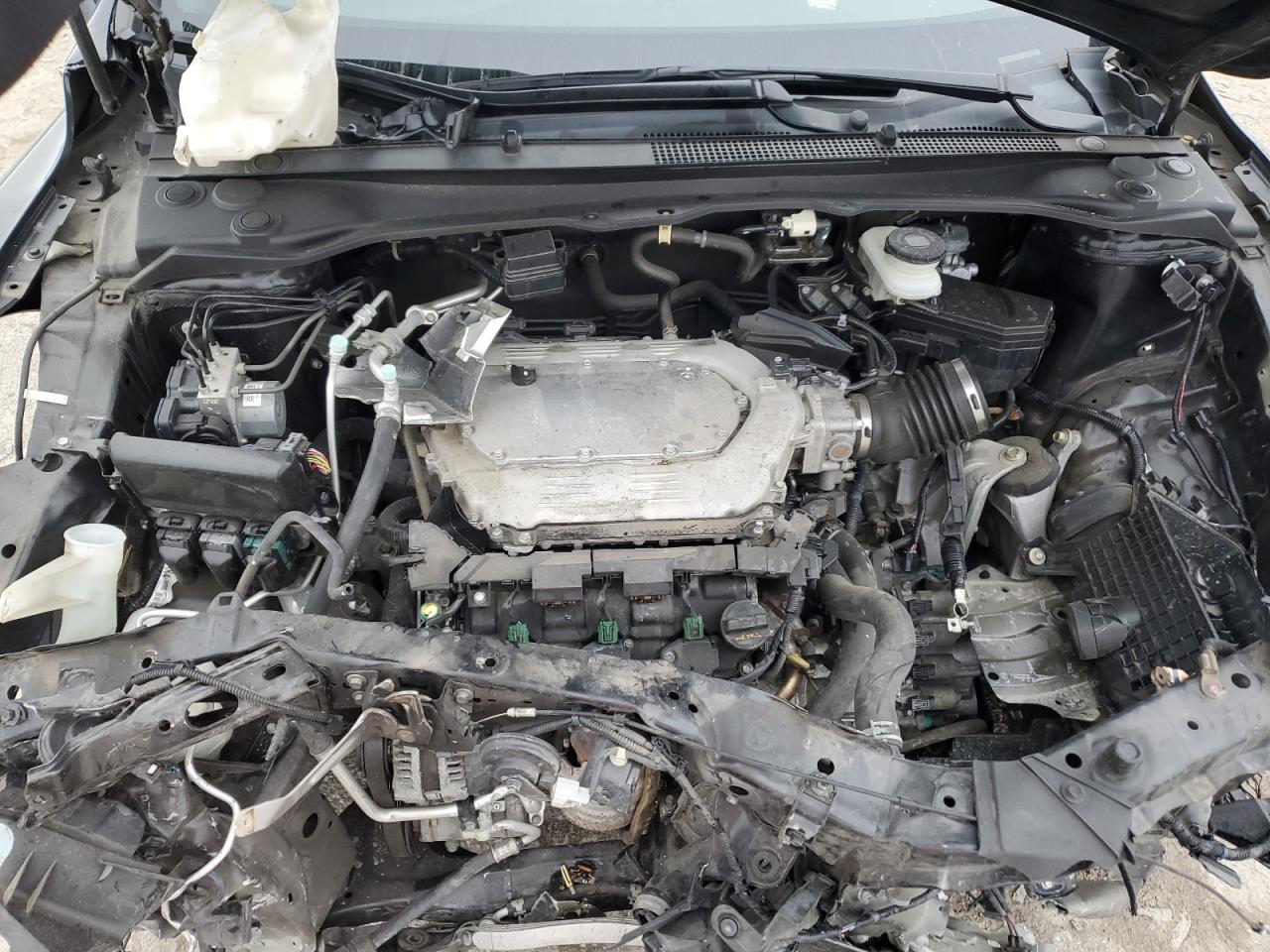 2016 Acura RDX VIN 5J8TB3H31GL004639 Copart auction photo, front end / minor dent/scratches damage thumbnail 12