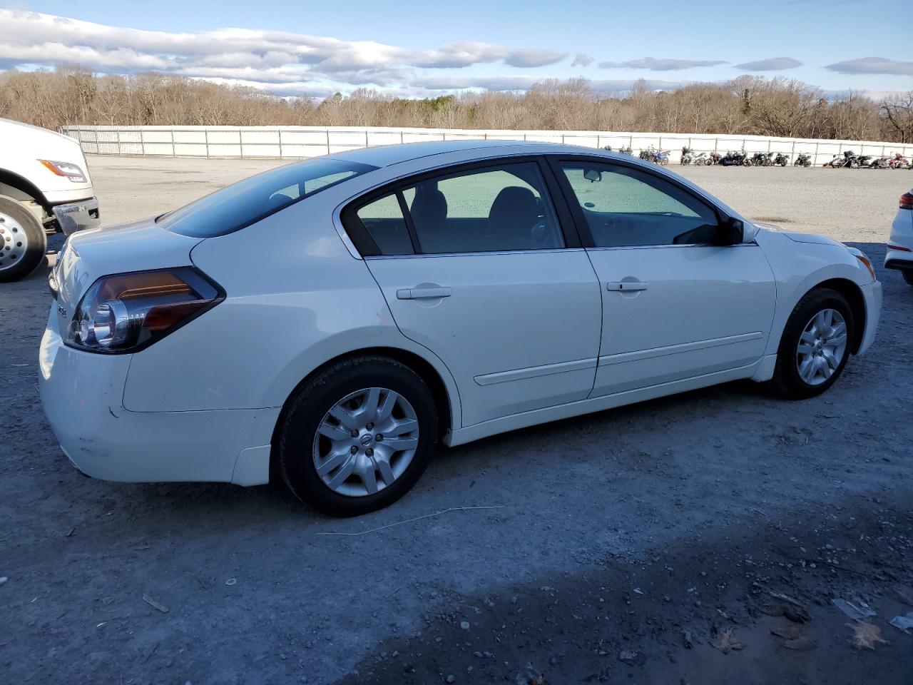 2011 Nissan Altima VIN 1N4AL2AP1BN465045 Copart auction photo, side damage thumbnail 3