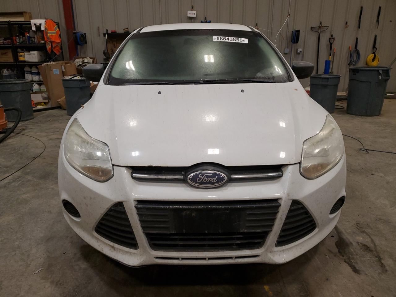 2014 Ford Focus VIN 1FADP3E24EL289923 Copart auction photo, side / front end damage thumbnail 5