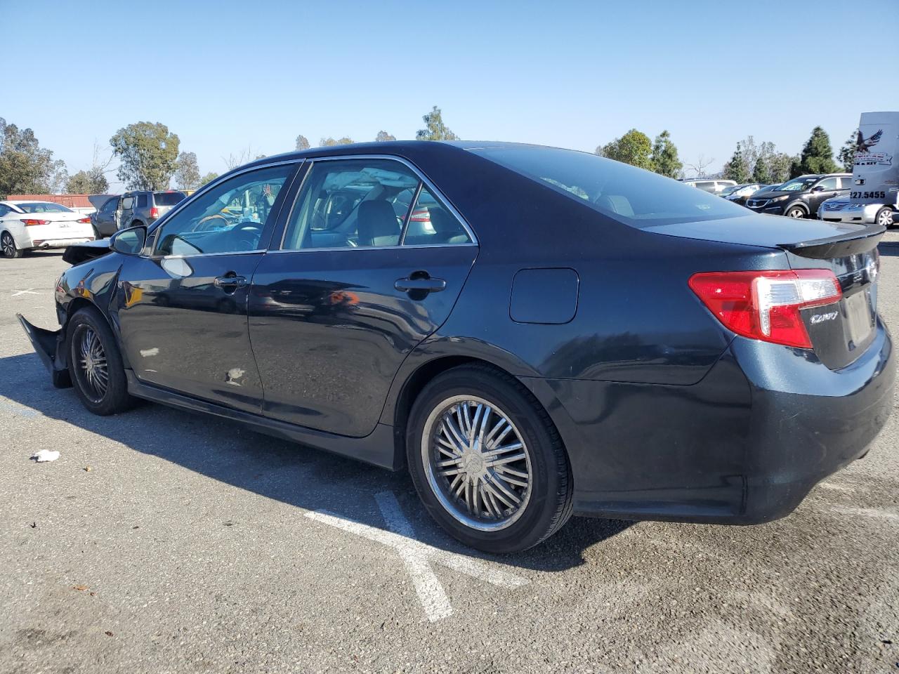 2014 Toyota Camry VIN 4T1BF1FK1EU362789 Copart auction photo, front end damage thumbnail 2