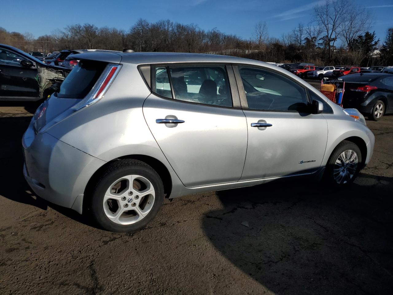 2013 Nissan Leaf VIN 1N4AZ0CP1DC407029 Copart auction photo, minor dent/scratches damage thumbnail 3