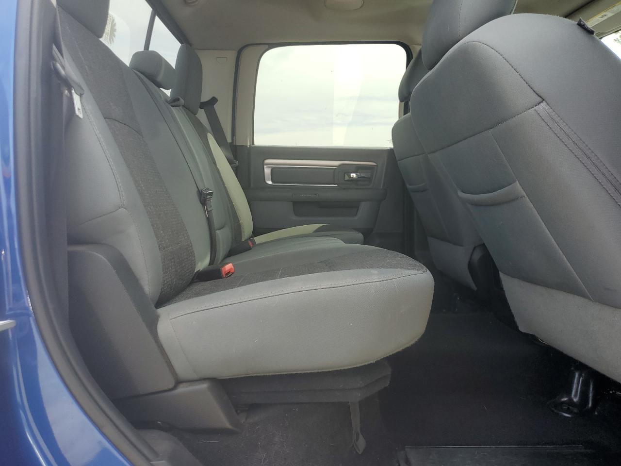 2017 RAM 1500 VIN 3C6RR6LT2HG573552 Copart auction photo, front end damage thumbnail 10