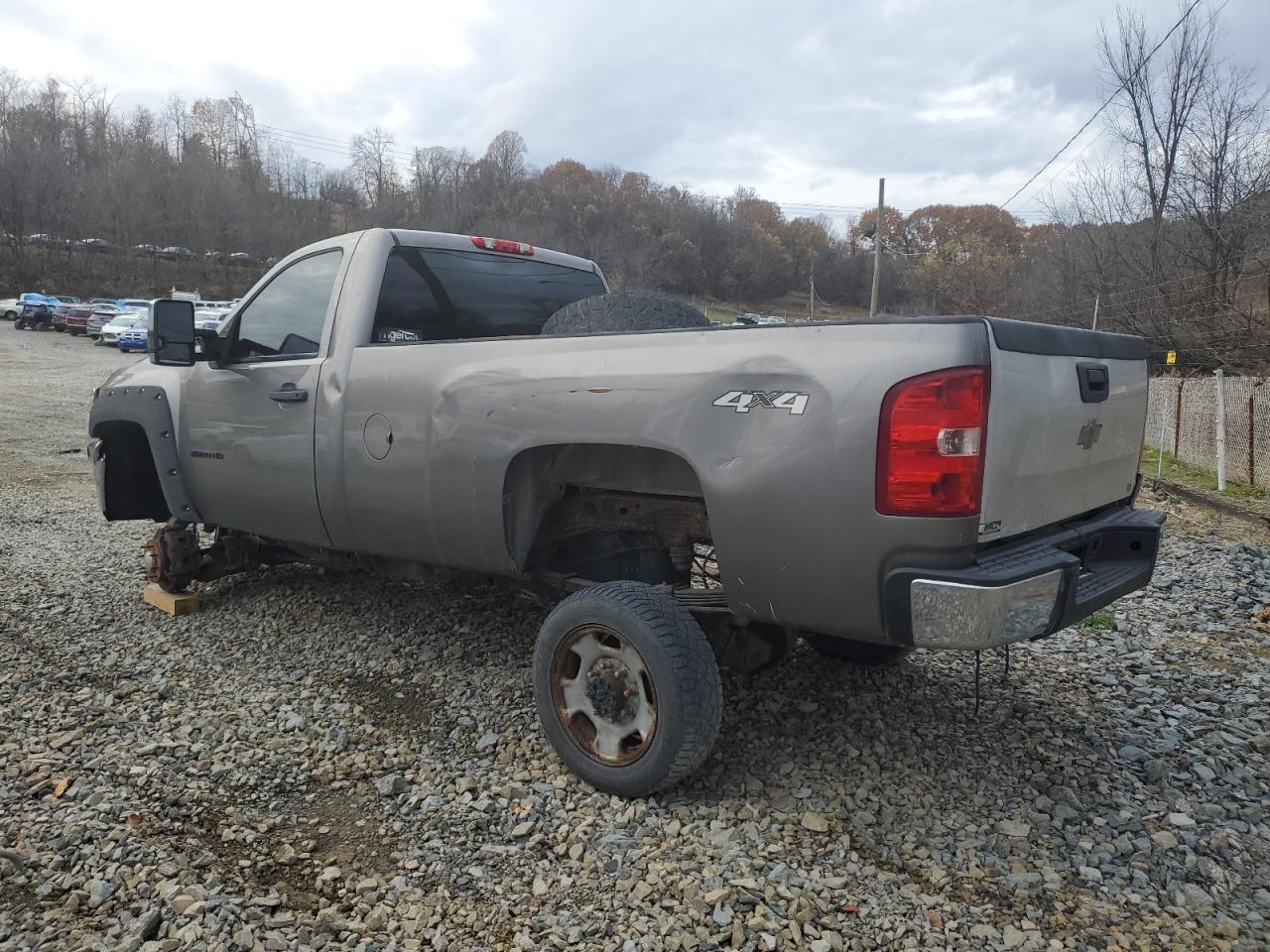 2014 Chevrolet Silverado VIN 1GC0KVCG7EF123315 Copart auction photo, side damage thumbnail 2