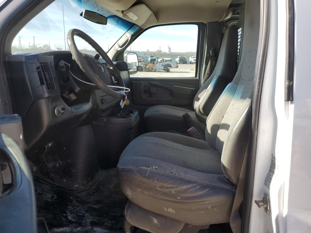 2014 GMC Savana VIN 1GTW7FCA3E1915858 Copart auction photo, front end damage thumbnail 7