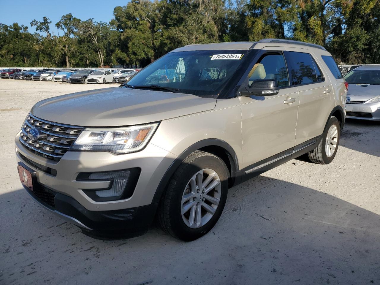 2017 Ford Explorer VIN 1FM5K7D88HGA97648