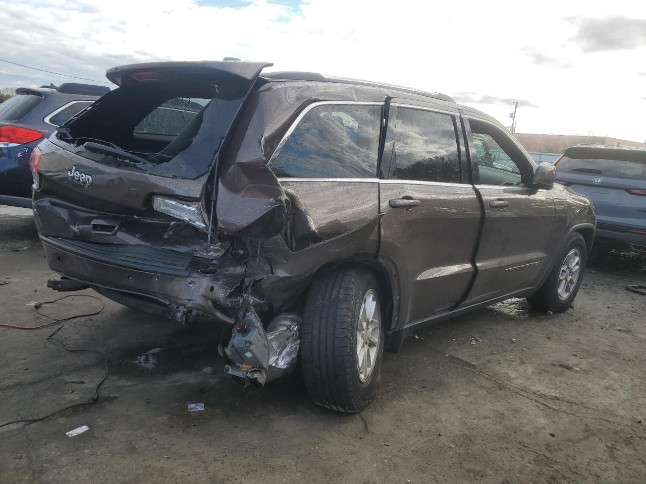 2019 Jeep Grand Cherokee VIN 1C4RJFAG2KC762170 Copart auction photo, rear end damage thumbnail 3