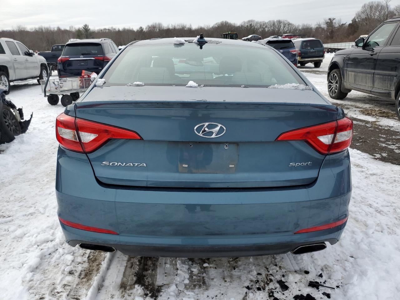 2017 Hyundai Sonata VIN 5NPE34AF7HH592440 Copart auction photo, front end / side damage thumbnail 6