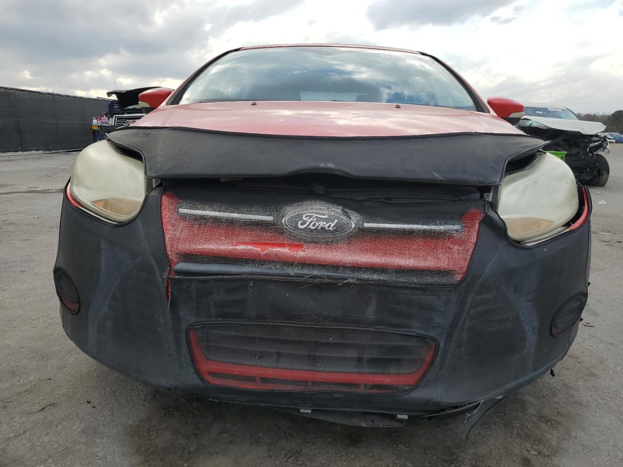 2013 Ford Focus VIN 1FADP3K20DL323746 Copart auction photo, rear end / front end damage thumbnail 5