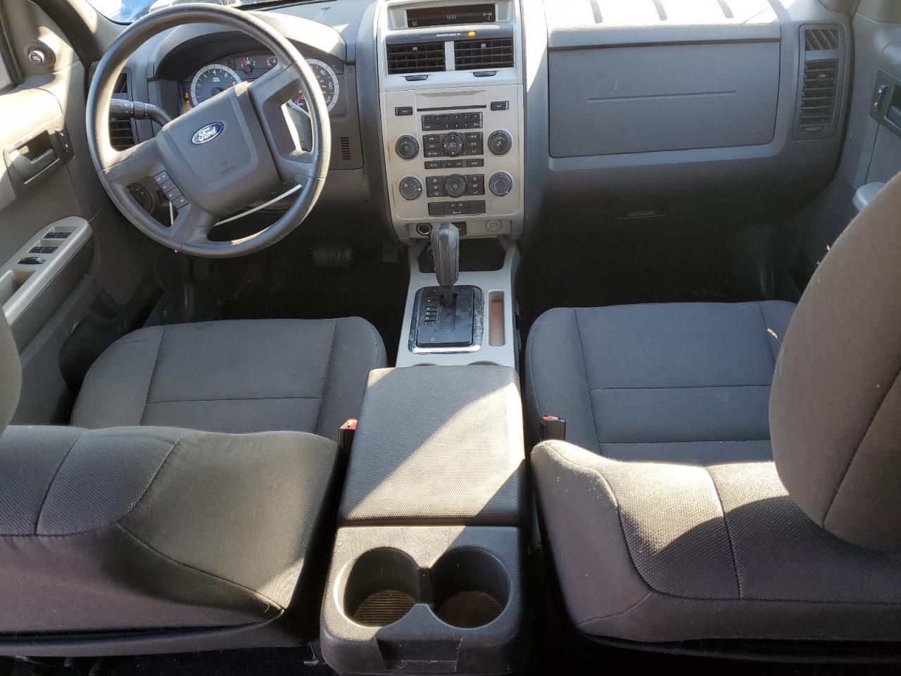 2011 Ford Escape VIN 1FMCU9DG8BKB49501 Copart auction photo, front end / minor dent/scratches damage thumbnail 8