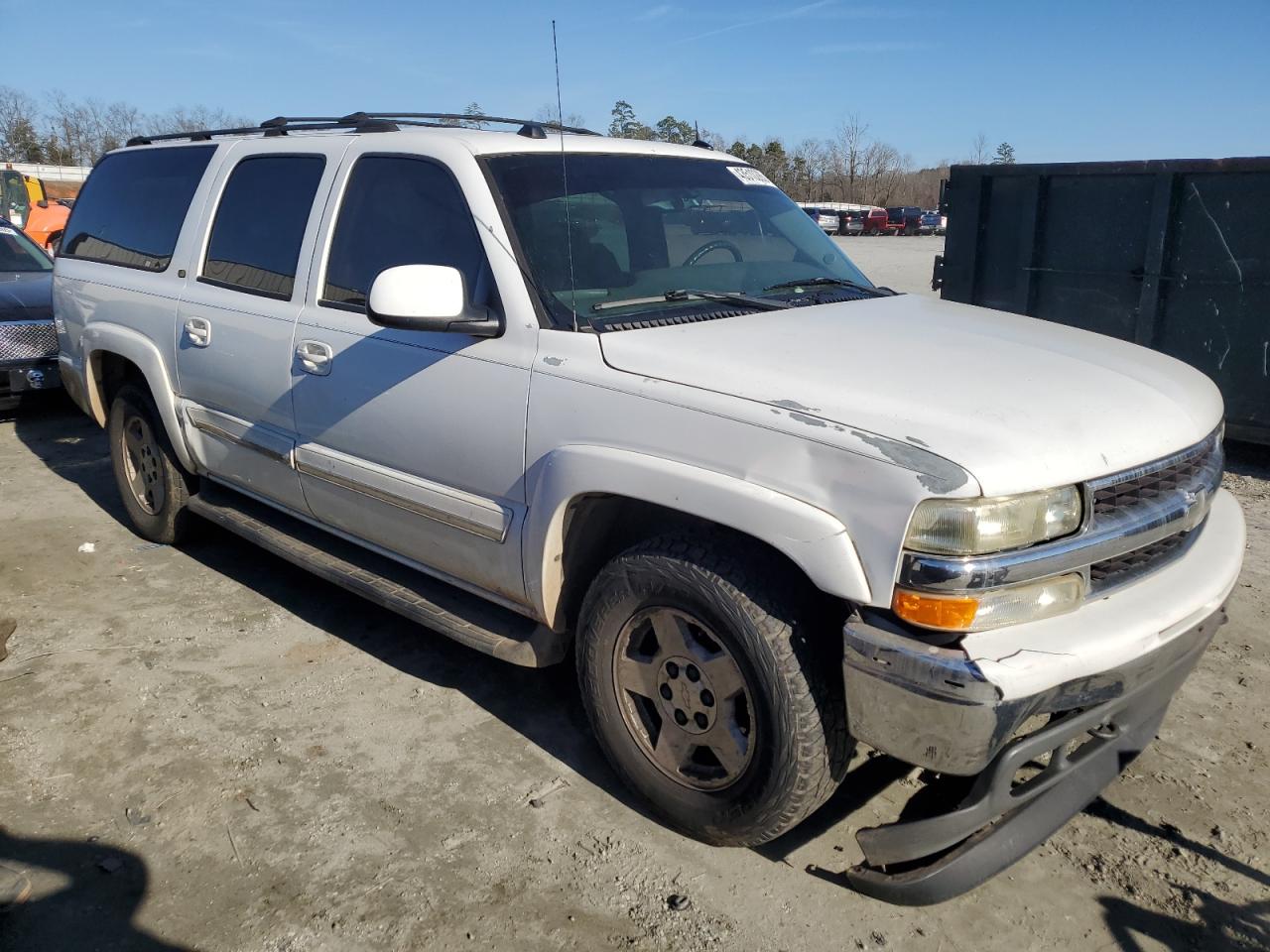 2005 Chevrolet Suburban VIN 1GNFK16Z15J126263 Copart auction photo, front end damage thumbnail 4