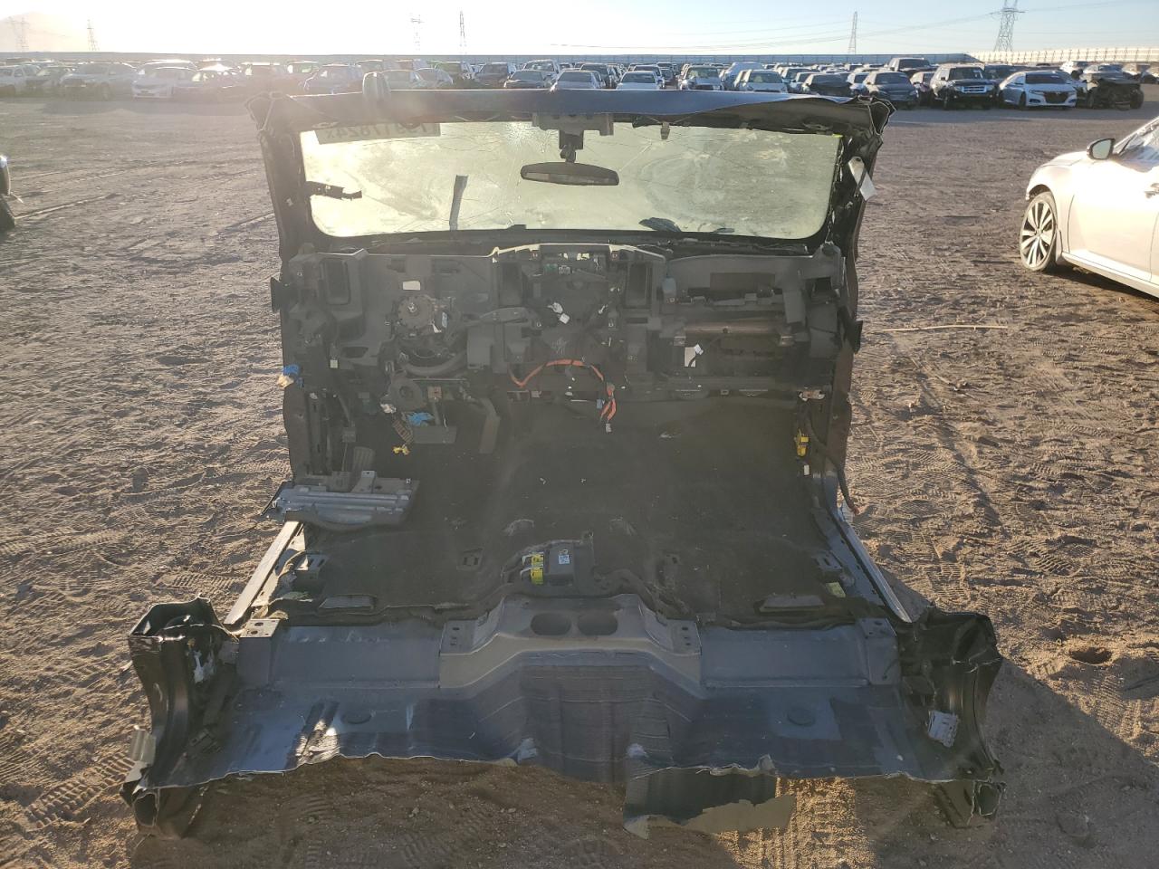 2016 Chevrolet Silverado VIN 3GCPCREC0GG172919 Copart auction photo, stripped / all over damage thumbnail 6