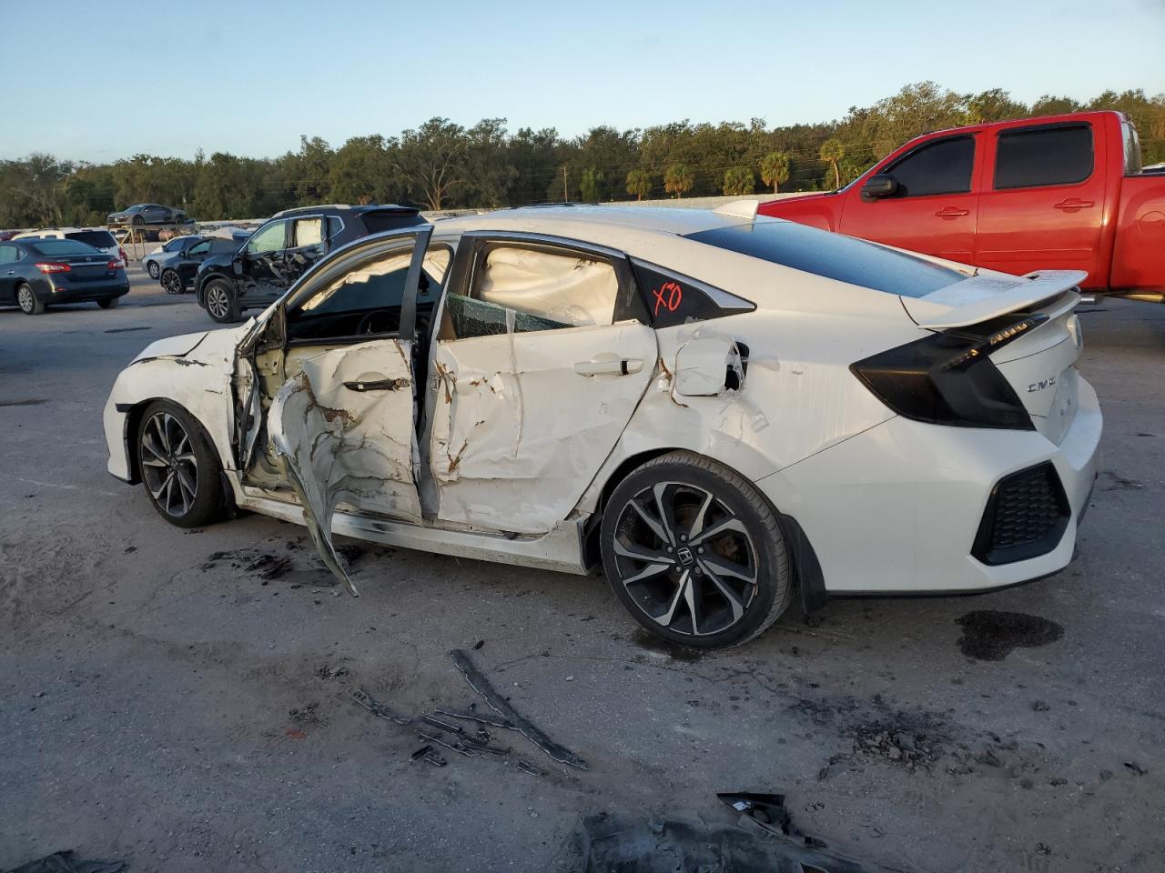 2019 Honda Civic VIN 2HGFC1E58KH700666 Copart auction photo, front end / side damage thumbnail 2