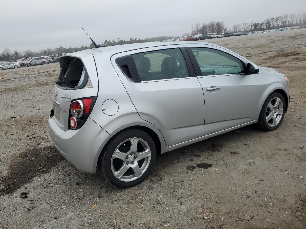 2014 Chevrolet Sonic VIN 1G1JE6SB5E4232027 Copart auction photo, rear end / minor dent/scratches damage thumbnail 3