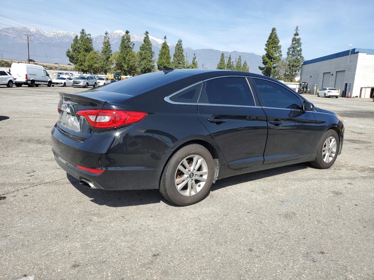 2017 Hyundai Sonata VIN 5NPE24AF9HH585878 Copart auction photo, front end damage thumbnail 3