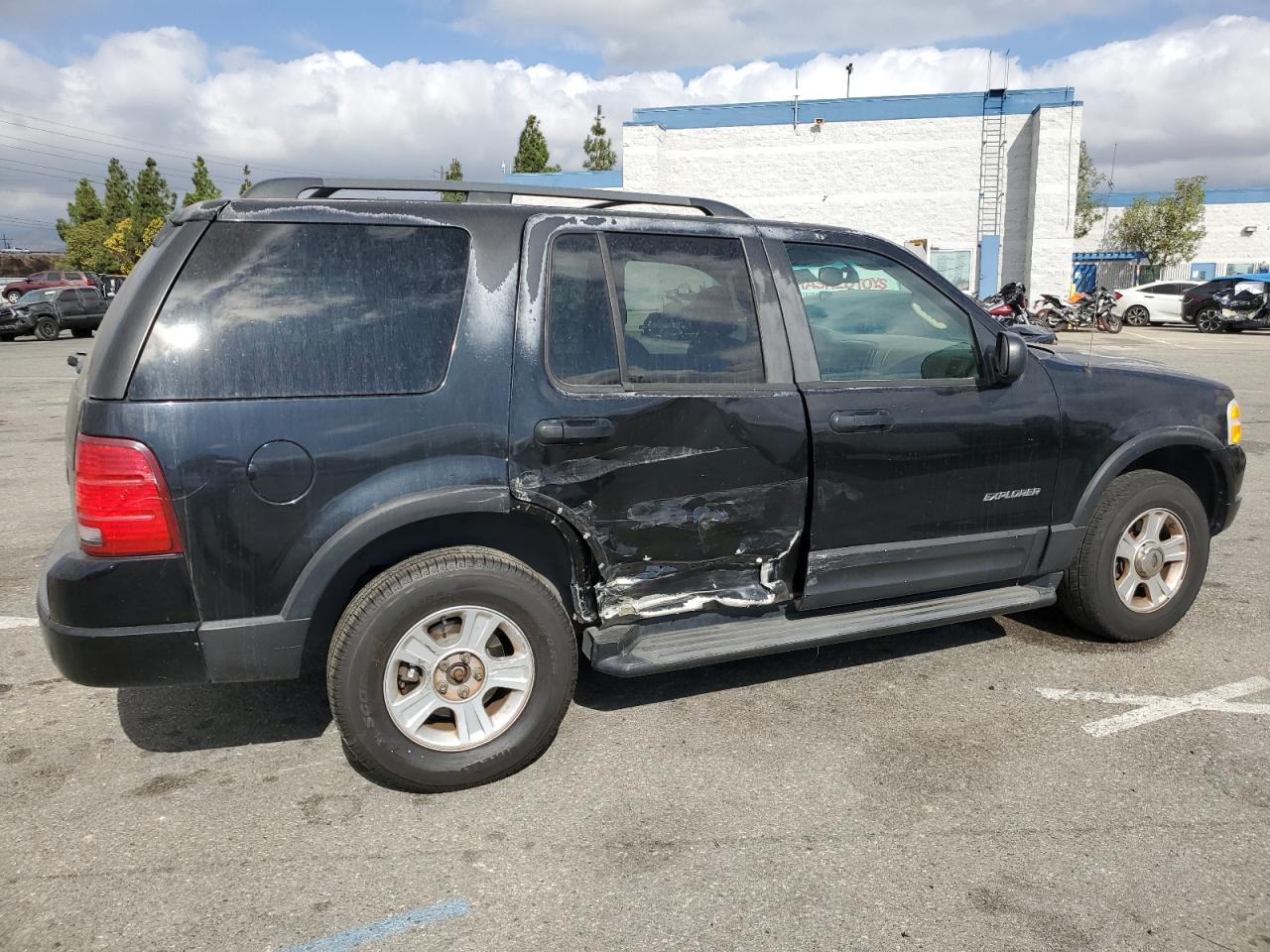 2002 Ford Explorer VIN 1FMZU65K12ZD02092 Copart auction photo, side damage thumbnail 3