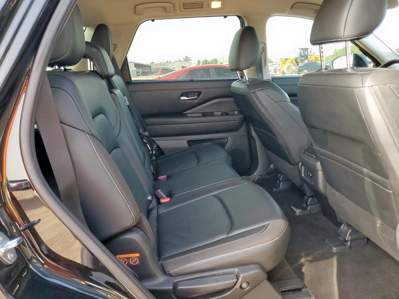 2023 Nissan Pathfinder VIN 5N1DR3CA6PC235469 Copart auction photo, front end / minor dent/scratches damage thumbnail 11
