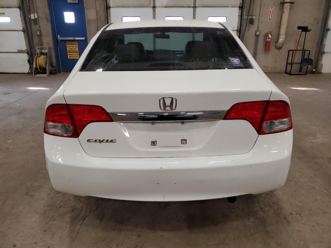 2009 Honda Civic VIN 19XFA16979E022875 Copart auction photo, all over damage thumbnail 6