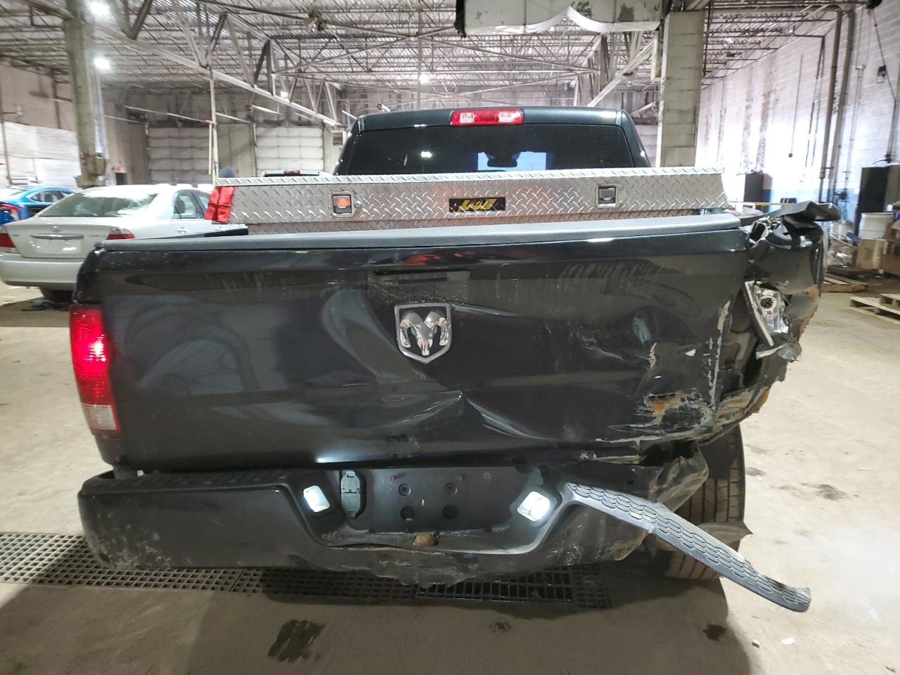 2019 RAM 1500 VIN 1C6RR7FG6KS531731 Copart auction photo, rear end / front end damage thumbnail 6