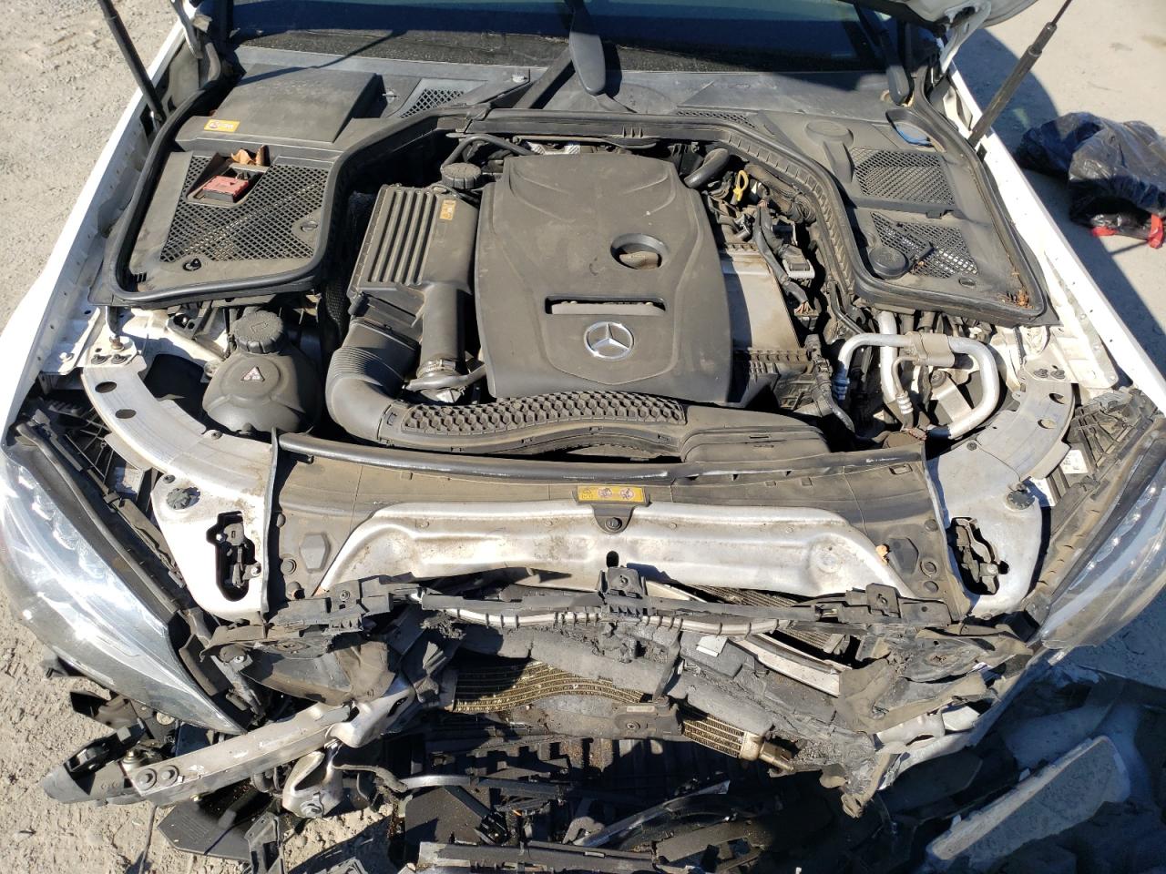 2015 Mercedes-Benz C-klasse VIN 55SWF4JB3FU055888 Copart auction photo, front end damage thumbnail 12