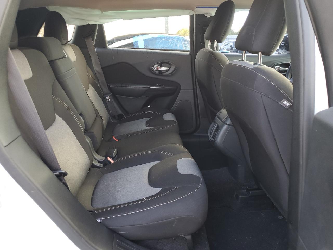 2016 Jeep Grand Cherokee VIN 1C4PJLABXGW177482 Copart auction photo, side / front end damage thumbnail 11