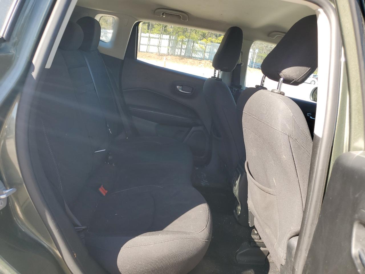2019 Jeep Compass VIN 3C4NJCAB7KT772506 Copart auction photo, rear end damage thumbnail 11