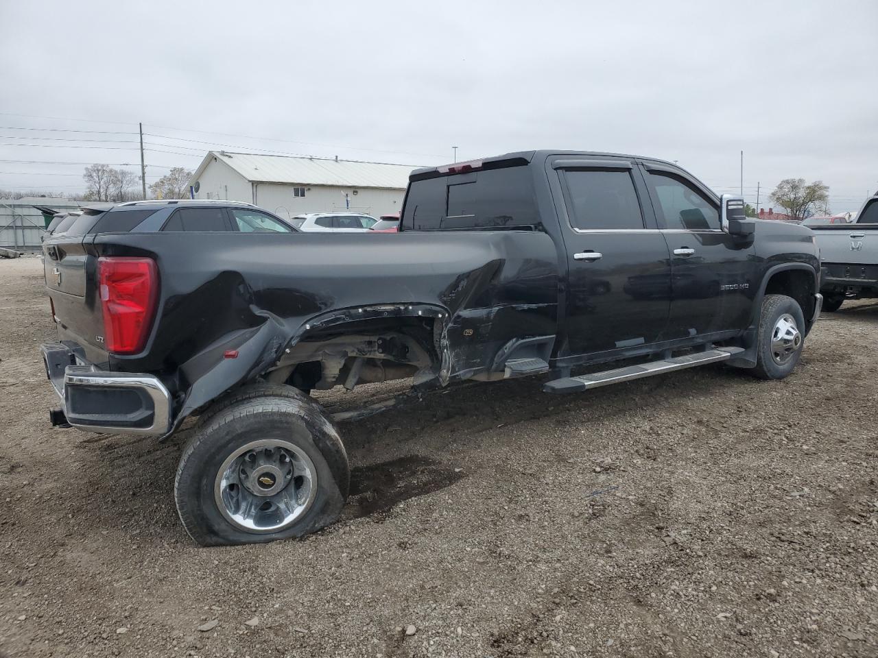 2022 Chevrolet Silverado VIN 1GC4YUEY4NF272944 Copart auction photo, rear end / mechanical damage thumbnail 3