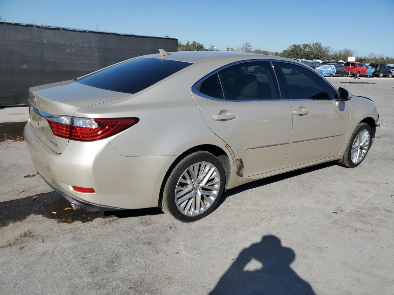 2013 Lexus ES VIN JTHBK1GG3D2014740 Copart auction photo, front end / rear end damage thumbnail 3