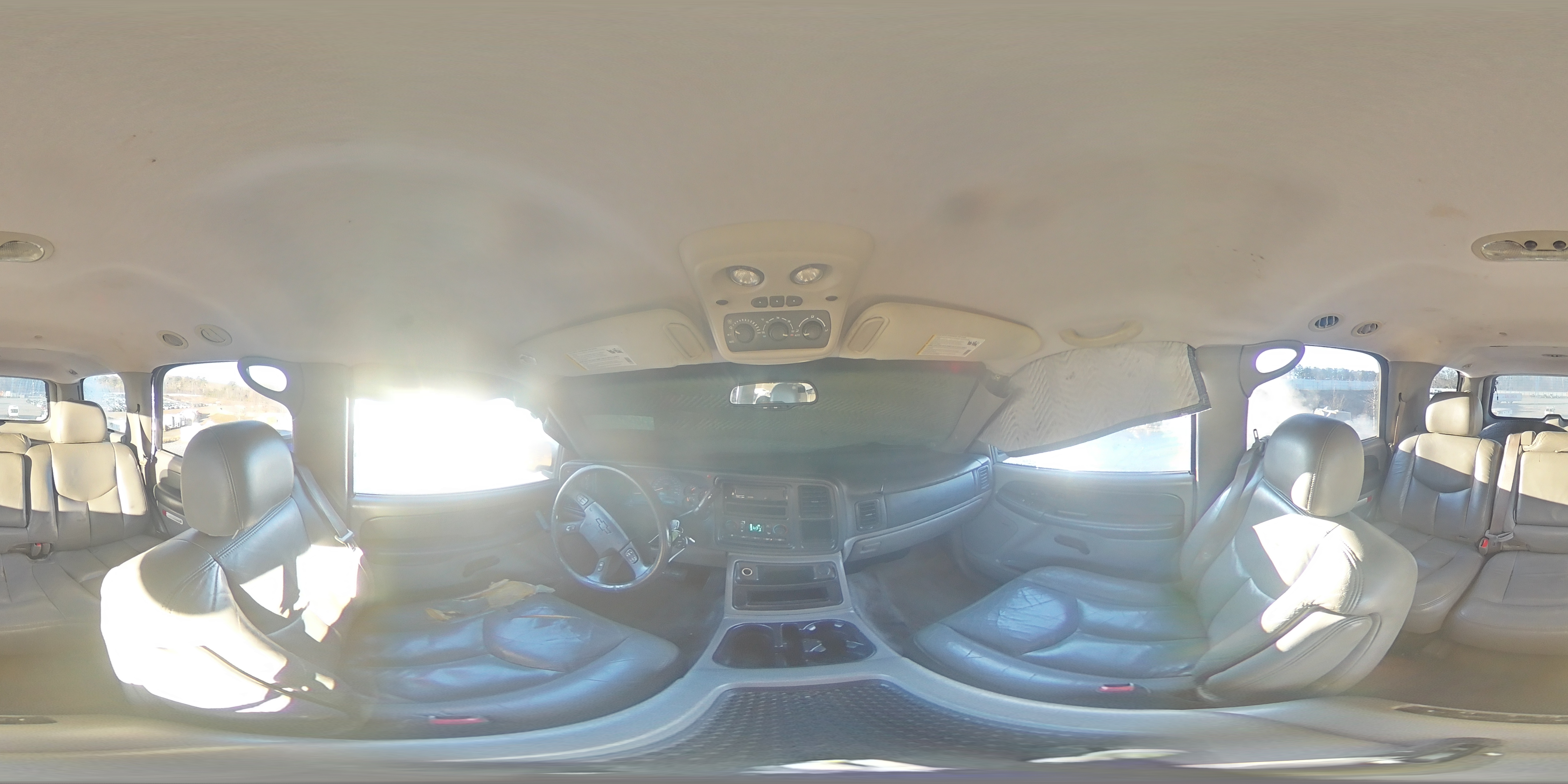 2003 Chevrolet Tahoe VIN 1GNEK13Z13J113428 Copart auction photo, front end / minor dent/scratches damage thumbnail 14