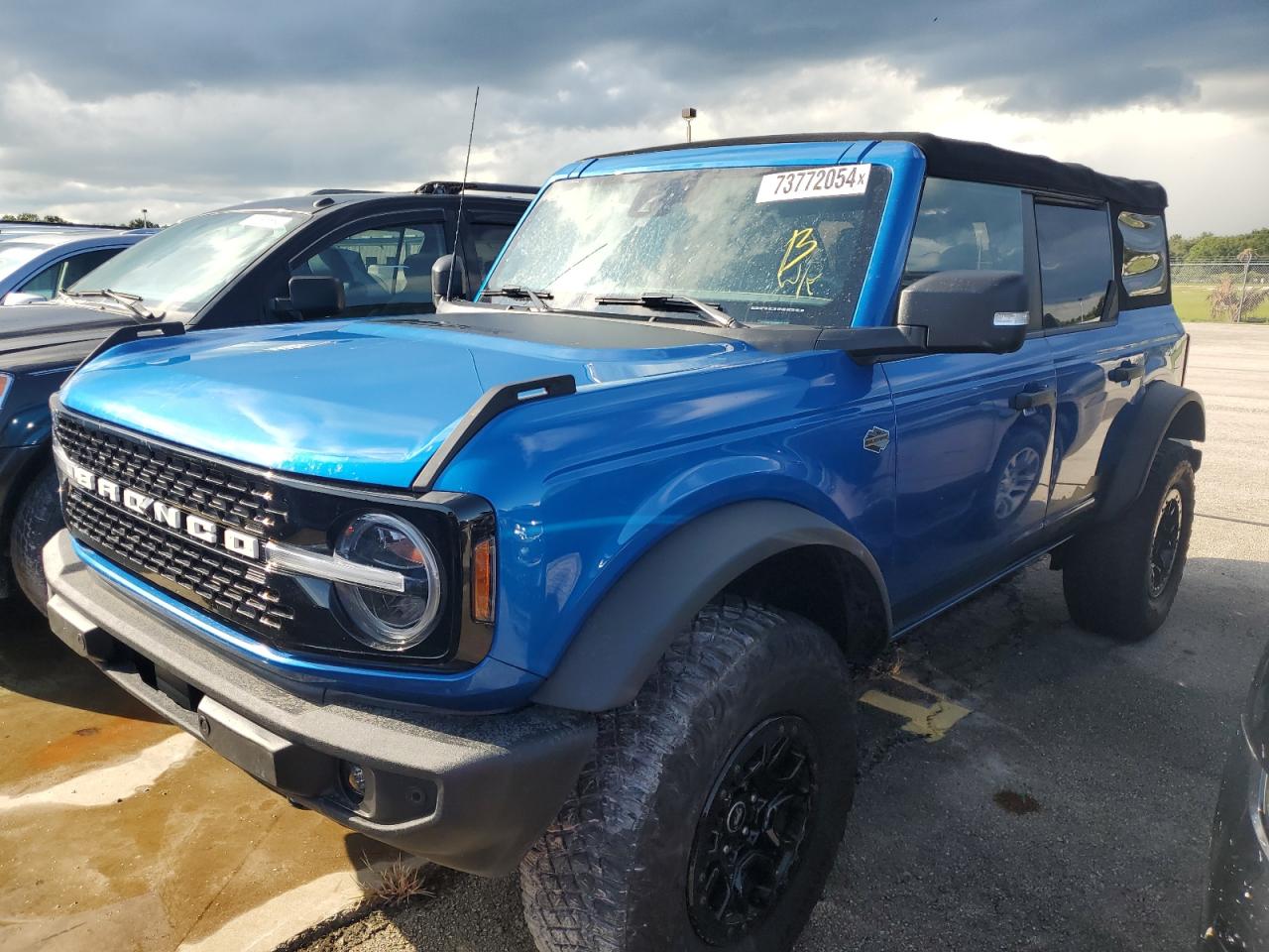 2022 Ford Bronco VIN 1FMEE5DP5NLB64616