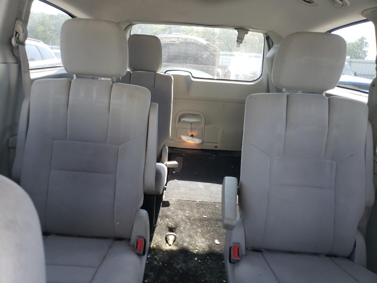 2011 Dodge Caravan VIN 2D4RN5DG7BR755476 Copart auction photo, rear end / minor dent/scratches damage thumbnail 10
