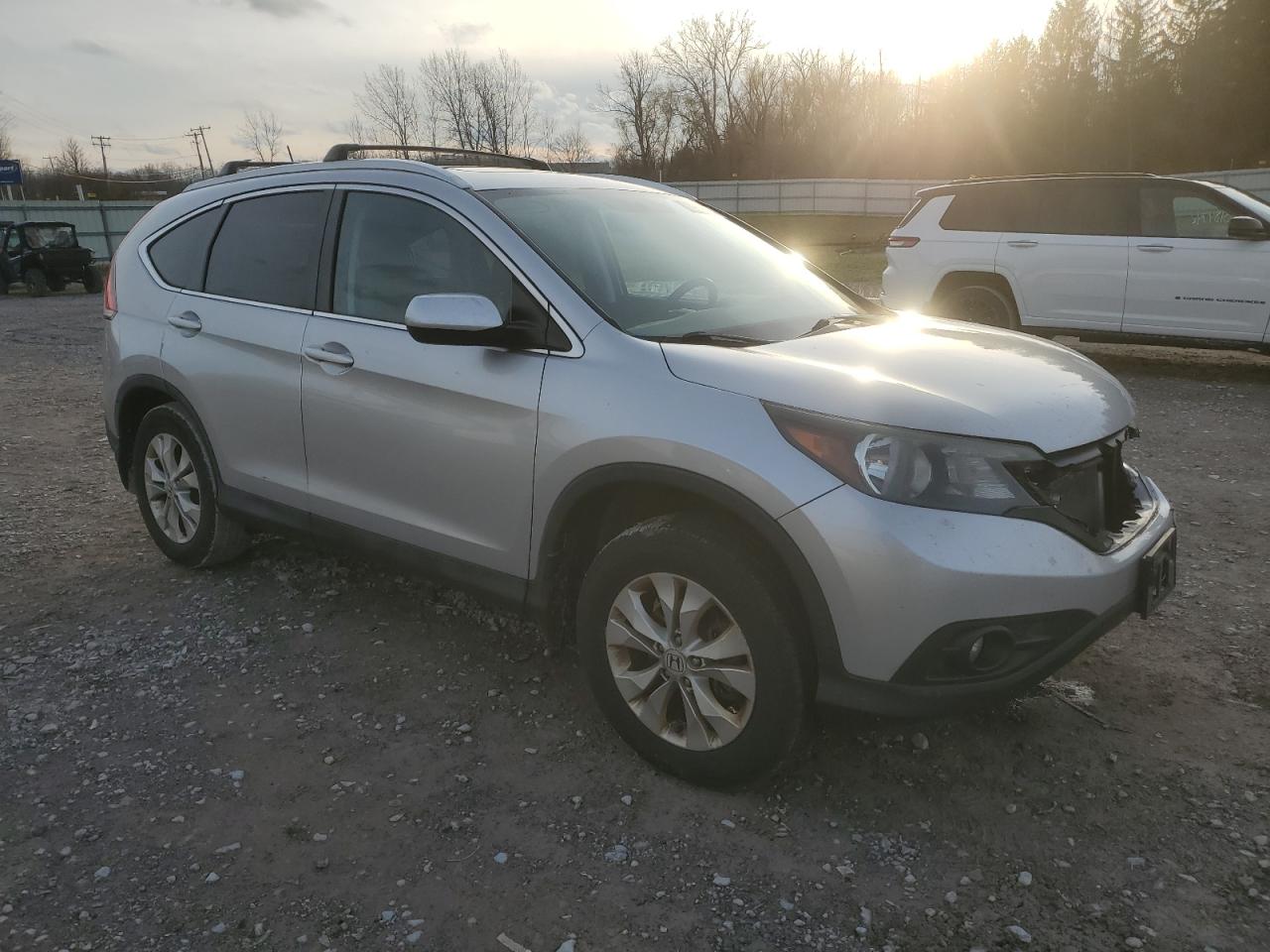2014 Honda CR-V VIN 2HKRM4H71EH680926 Copart auction photo, front end / side damage thumbnail 4