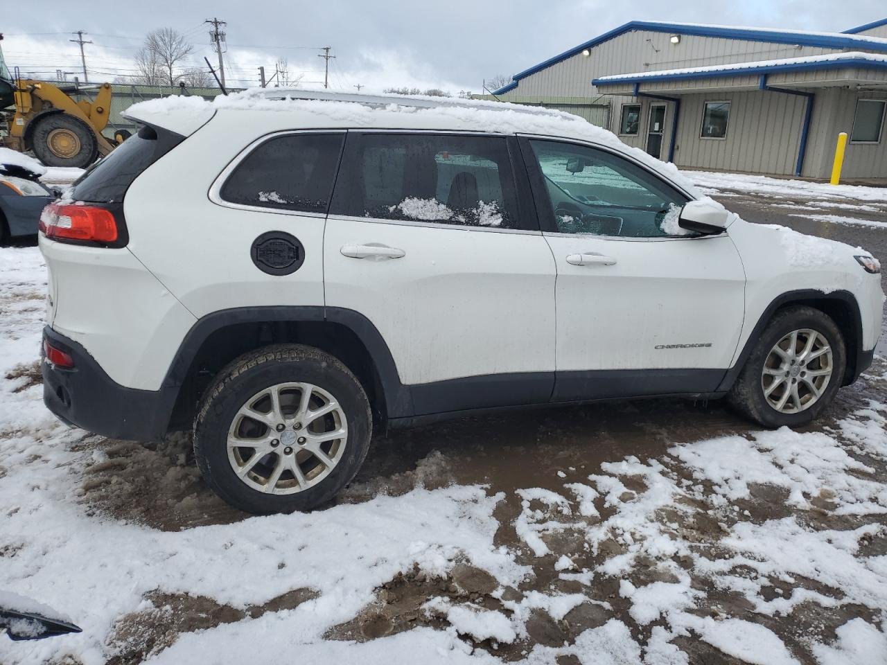 2015 Jeep Grand Cherokee VIN 1C4PJLCS5FW506956 Copart auction photo, front end damage thumbnail 3