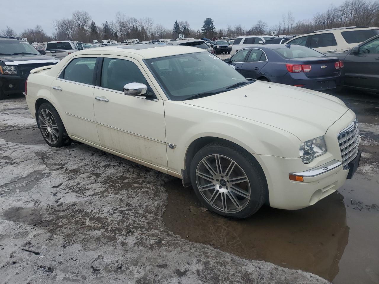 2005 Chrysler 300 VIN 2C3AA63H85H635805 Copart auction photo, front end damage thumbnail 4