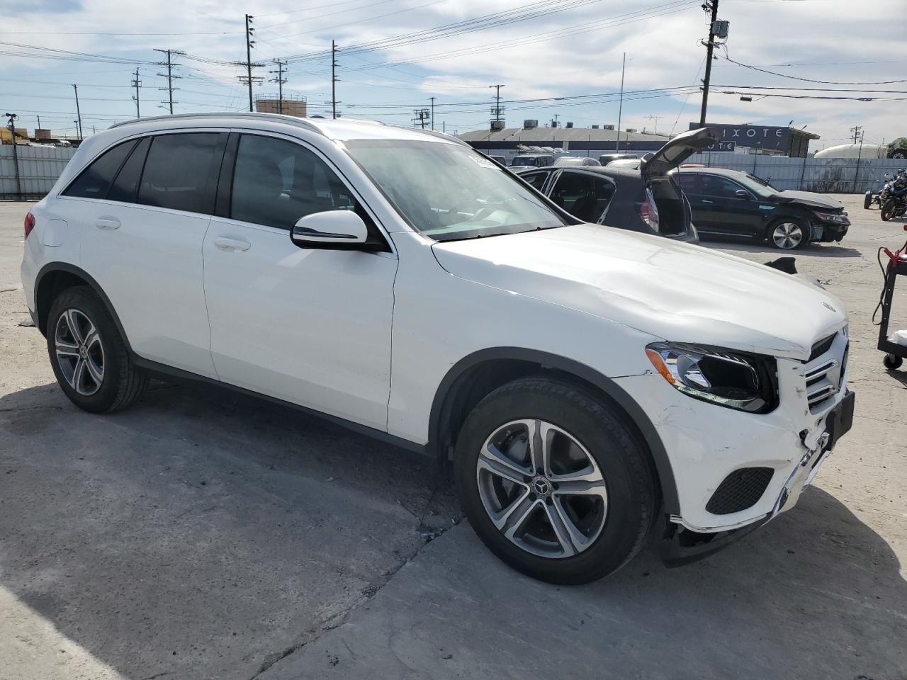 2019 Mercedes-Benz GLC VIN WDC0G4JBXKV161152 Copart auction photo, front end damage thumbnail 4